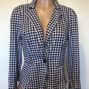 Three Harts, women’s Blazer long sleeves sz Large